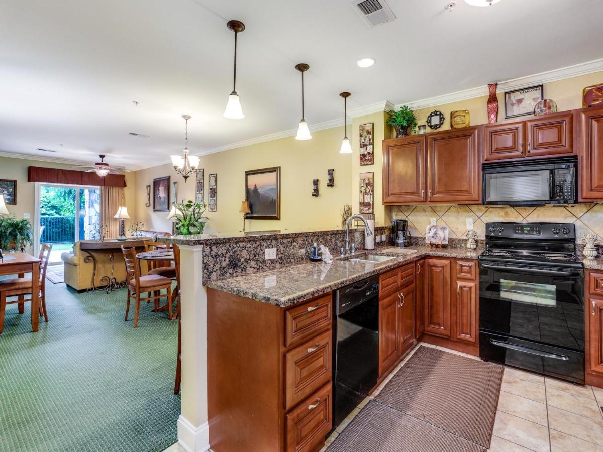 Downtown Delight, 2 Bedrooms, Pool, Hot Tub, Sleeps 6 Gatlinburg Dış mekan fotoğraf