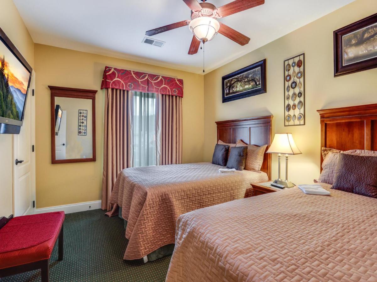 Downtown Delight, 2 Bedrooms, Pool, Hot Tub, Sleeps 6 Gatlinburg Dış mekan fotoğraf